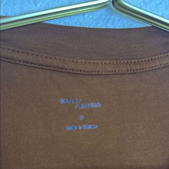 Daily Ritual-Tee shirt dress- Rich Brown-Size Medium - Picture 2 of 6